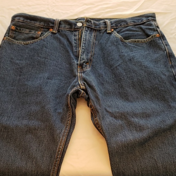 Levi's 505 Blue Jeans - Picture 3 of 3
